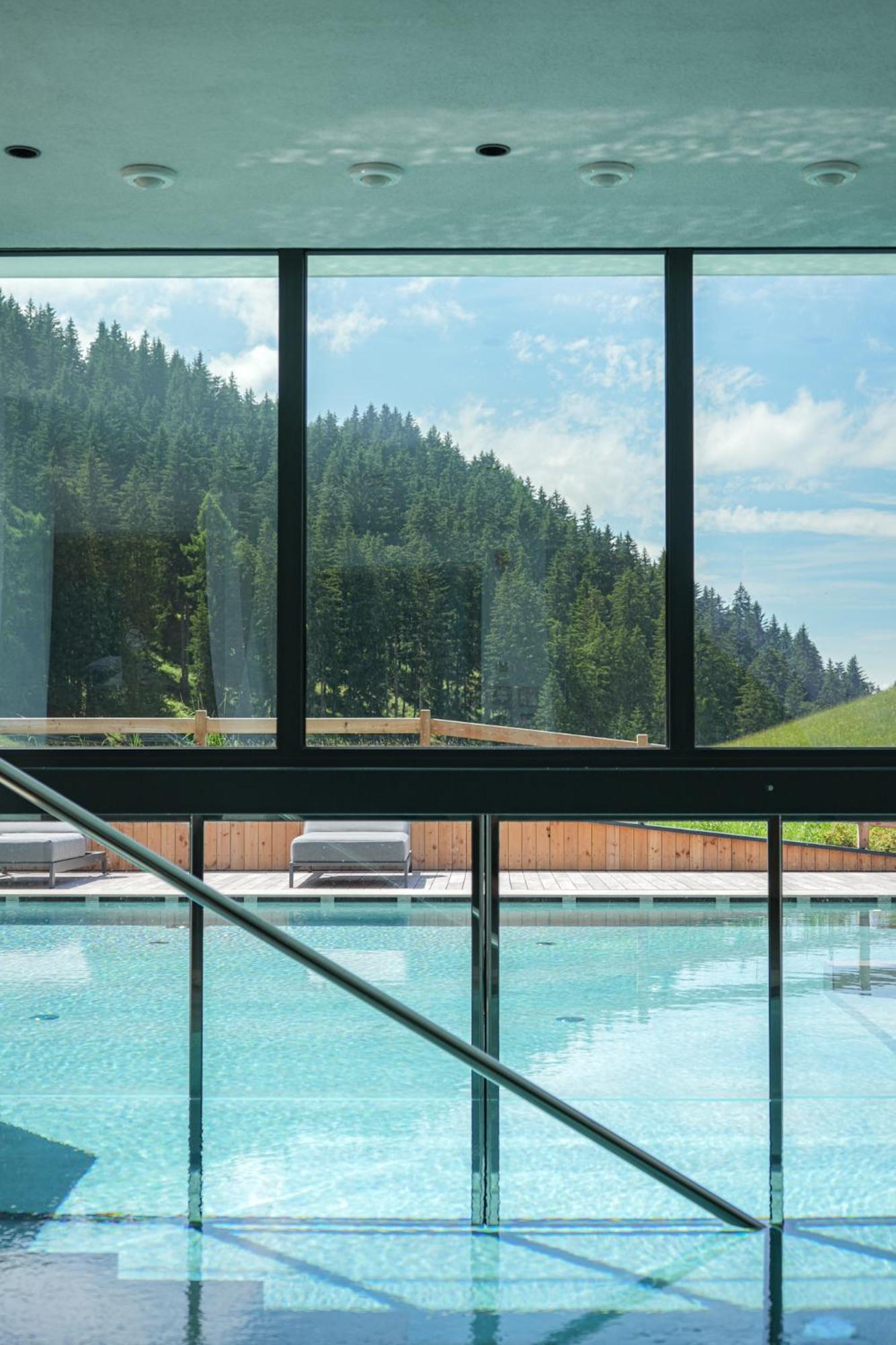 Hotel Pozzamanigoni セルヴァ・ディ・ヴァル・ガルデーナ エクステリア 写真